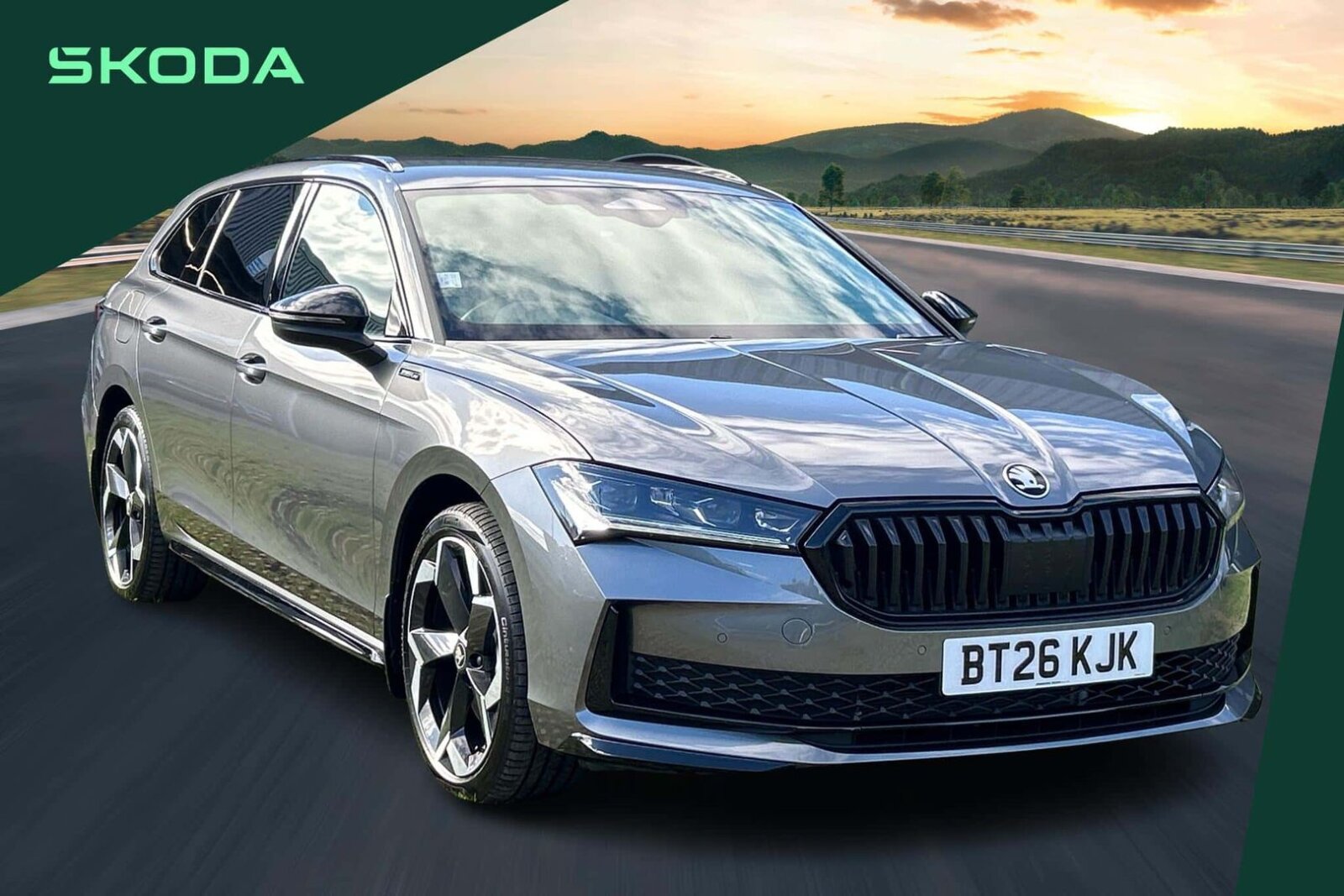 Main listing image - Skoda Superb