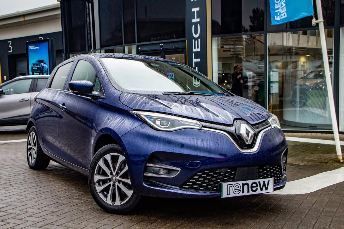 Main listing image - Renault Zoe
