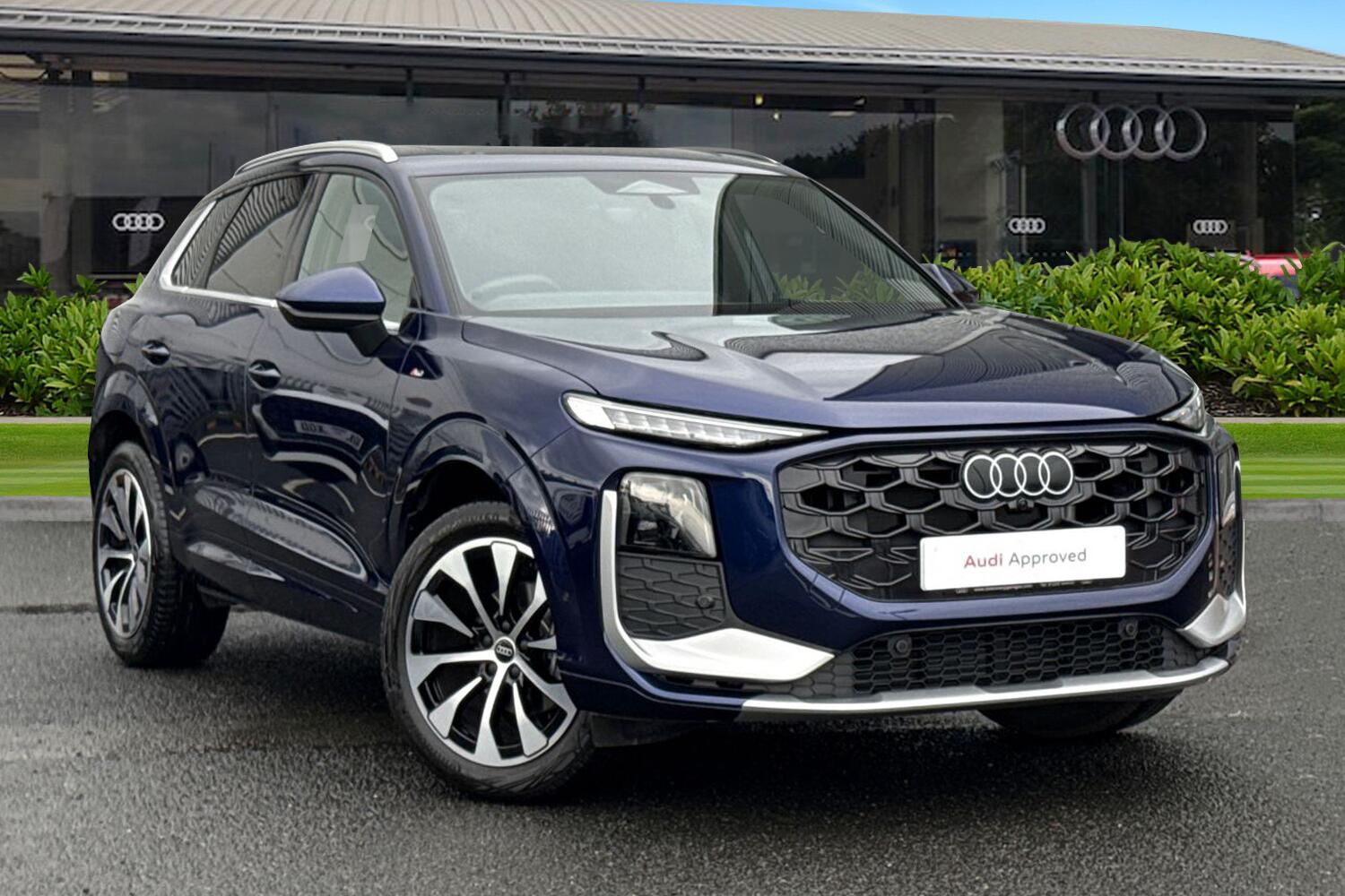 Main listing image - Audi Q3
