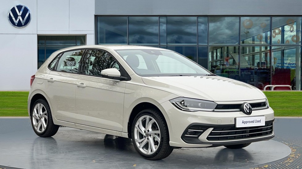 Main listing image - Volkswagen Polo