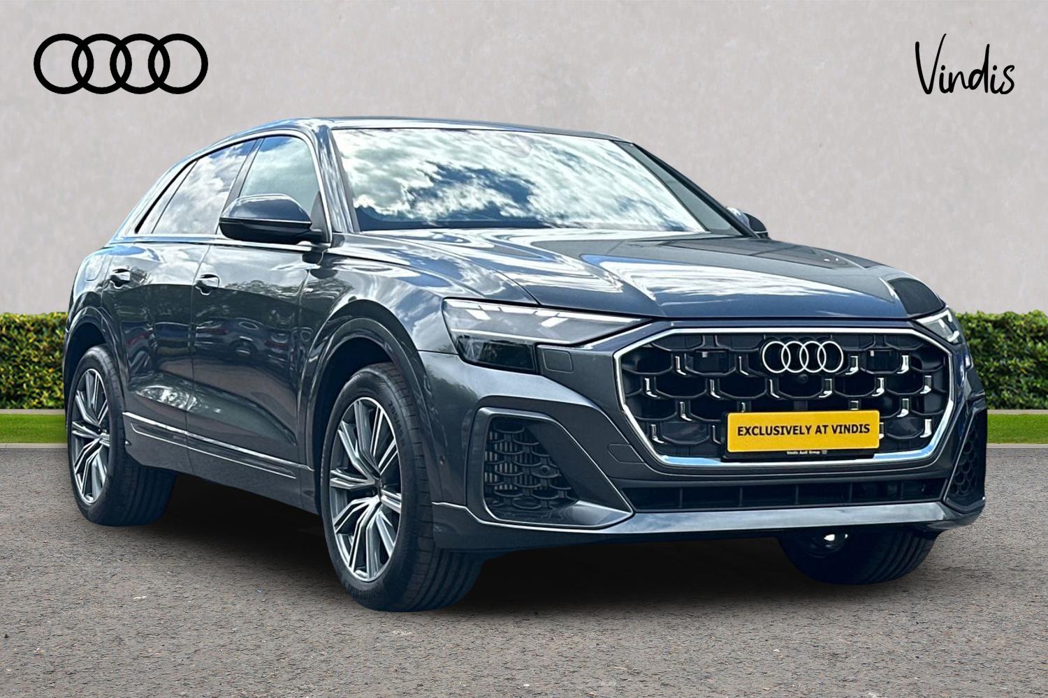 Main listing image - Audi Q8