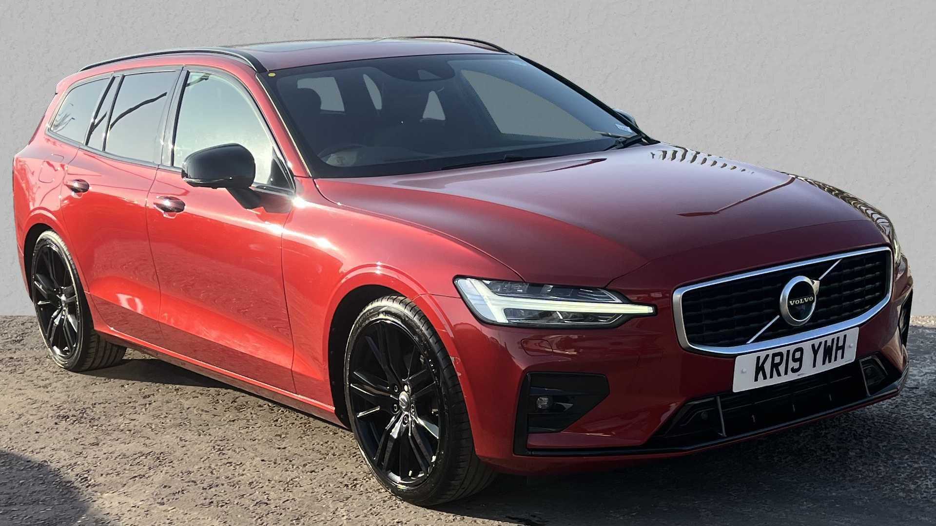 Main listing image - Volvo V60