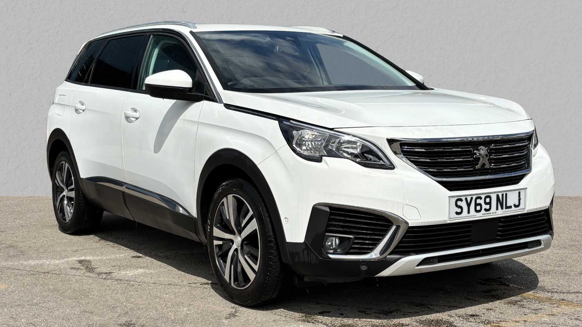 Main listing image - Peugeot 5008