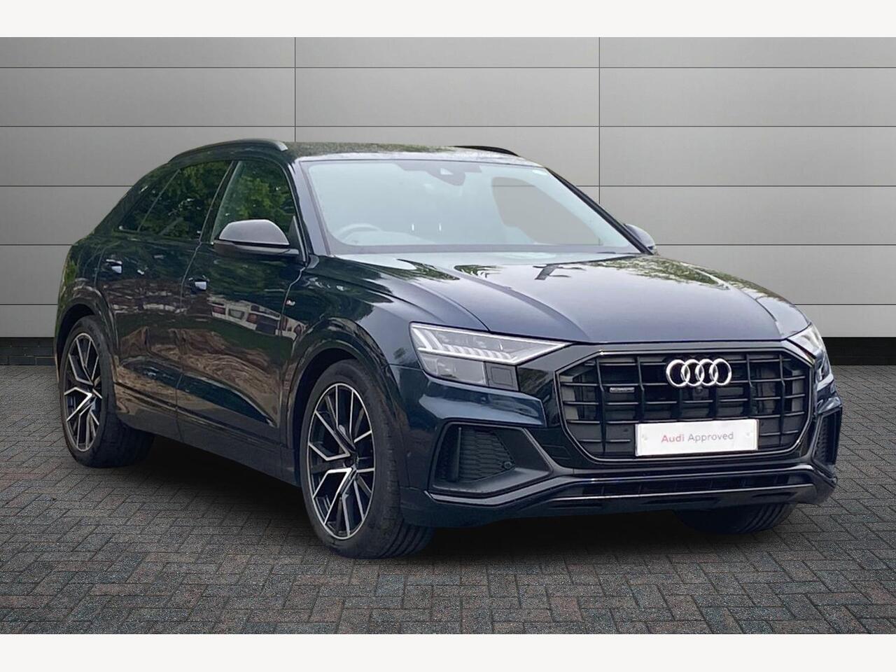 Main listing image - Audi Q8