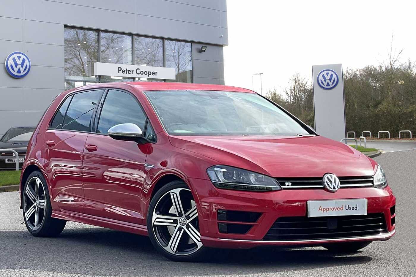 Main listing image - Volkswagen Golf