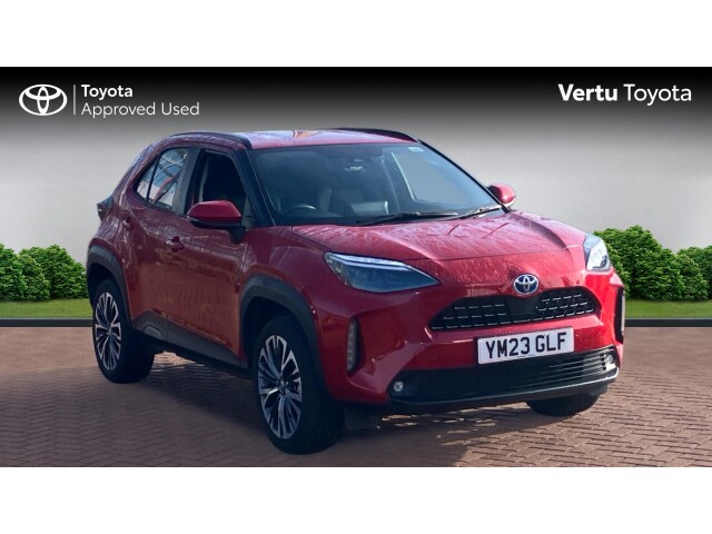 Main listing image - Toyota Yaris Cross