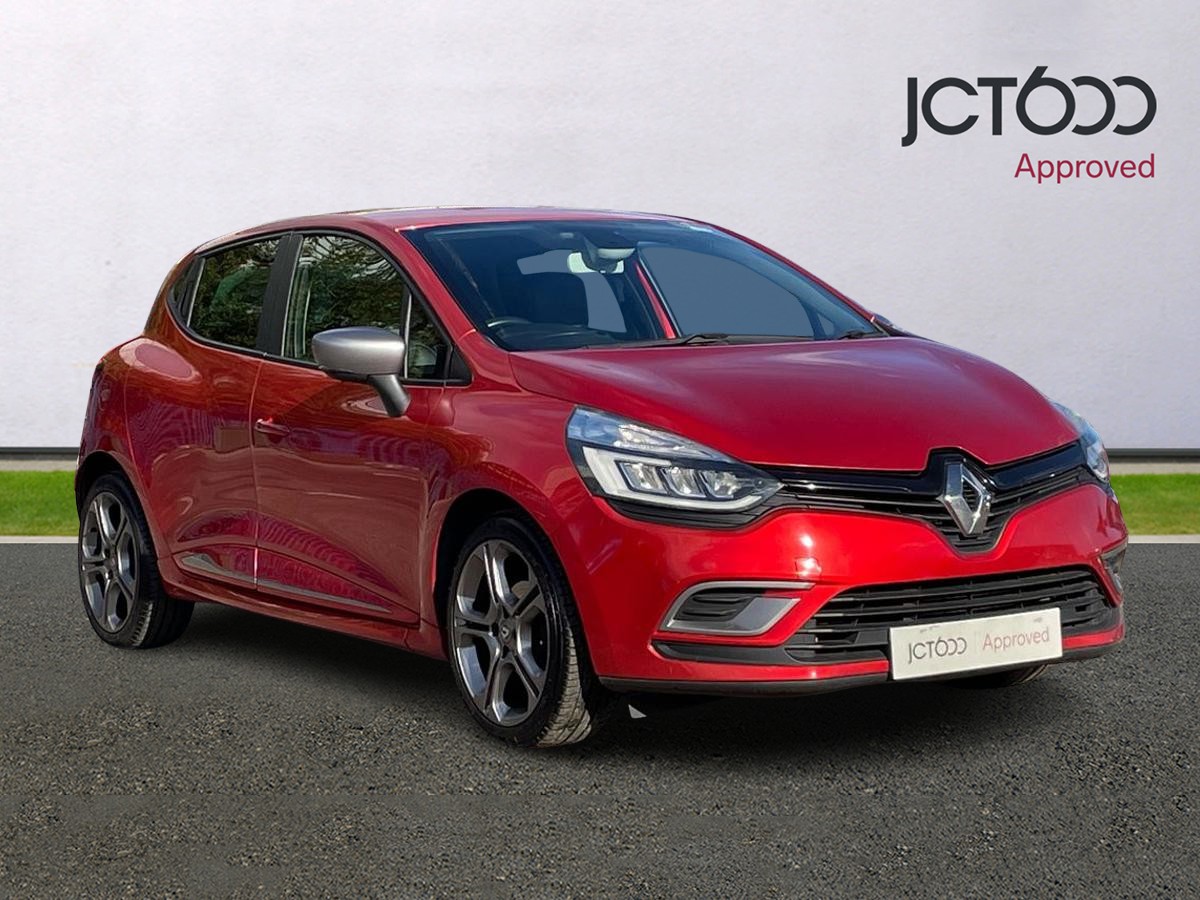 Main listing image - Renault Clio