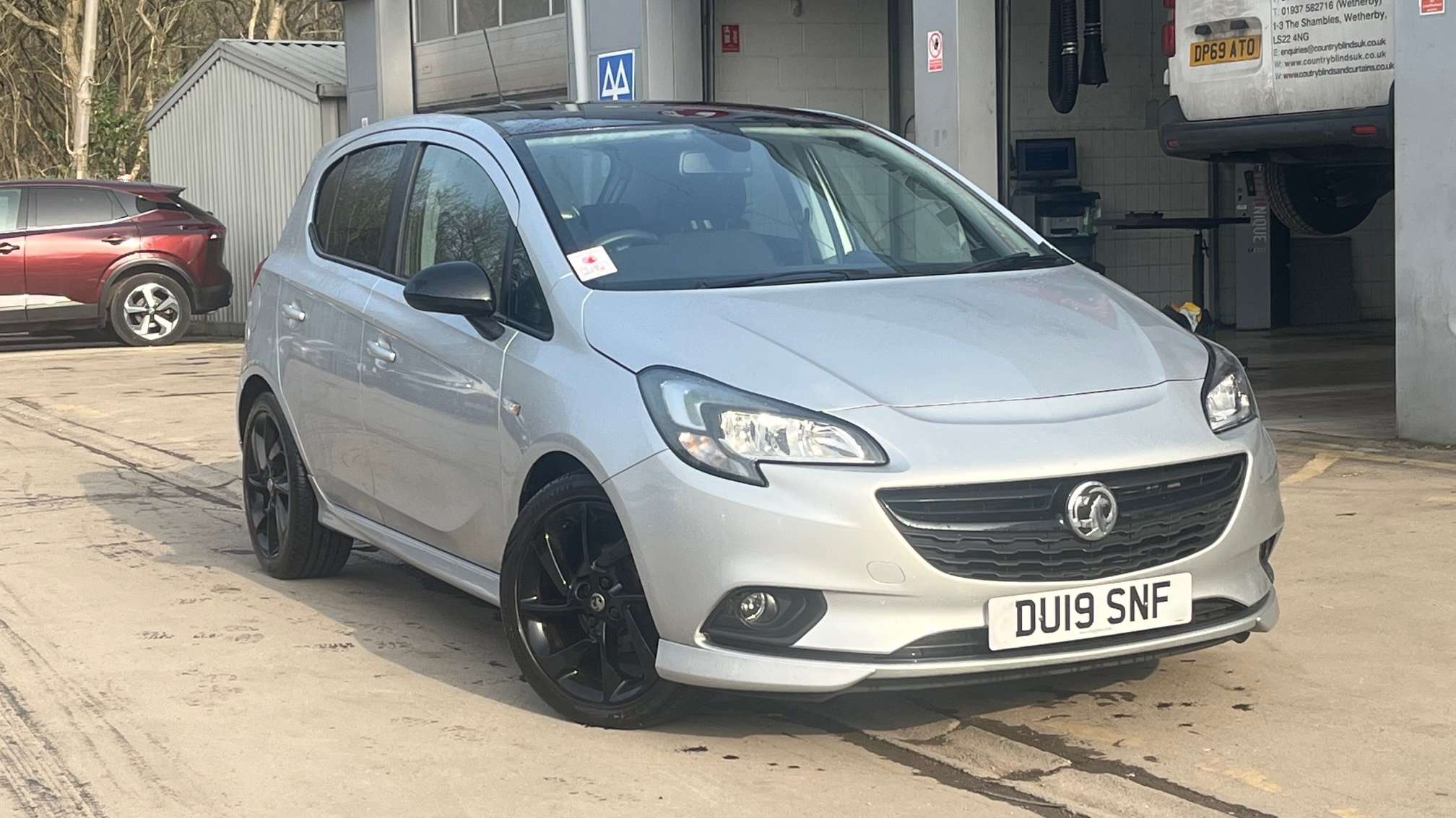 Main listing image - Vauxhall Corsa
