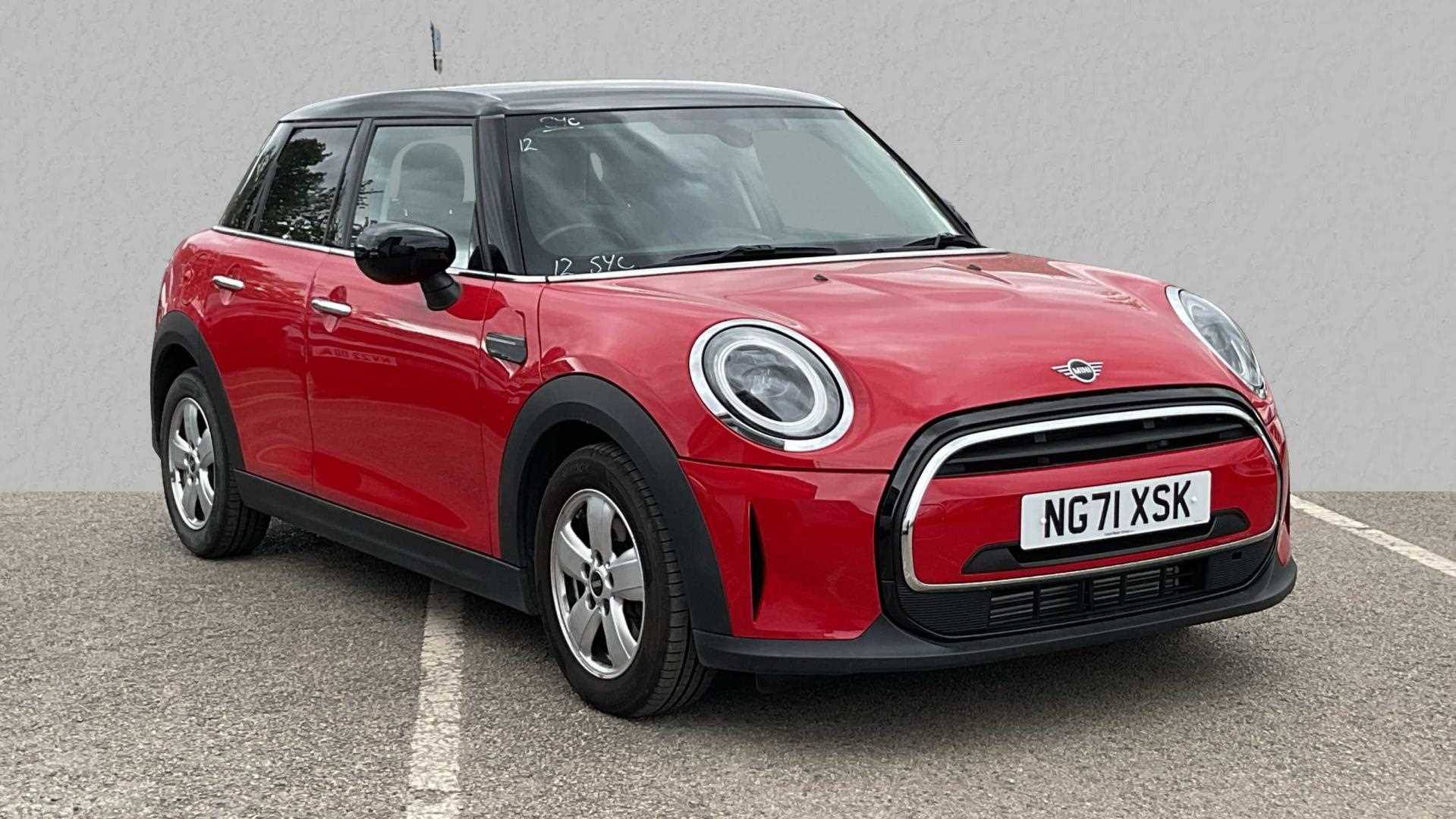 Main listing image - MINI Hatchback 5dr