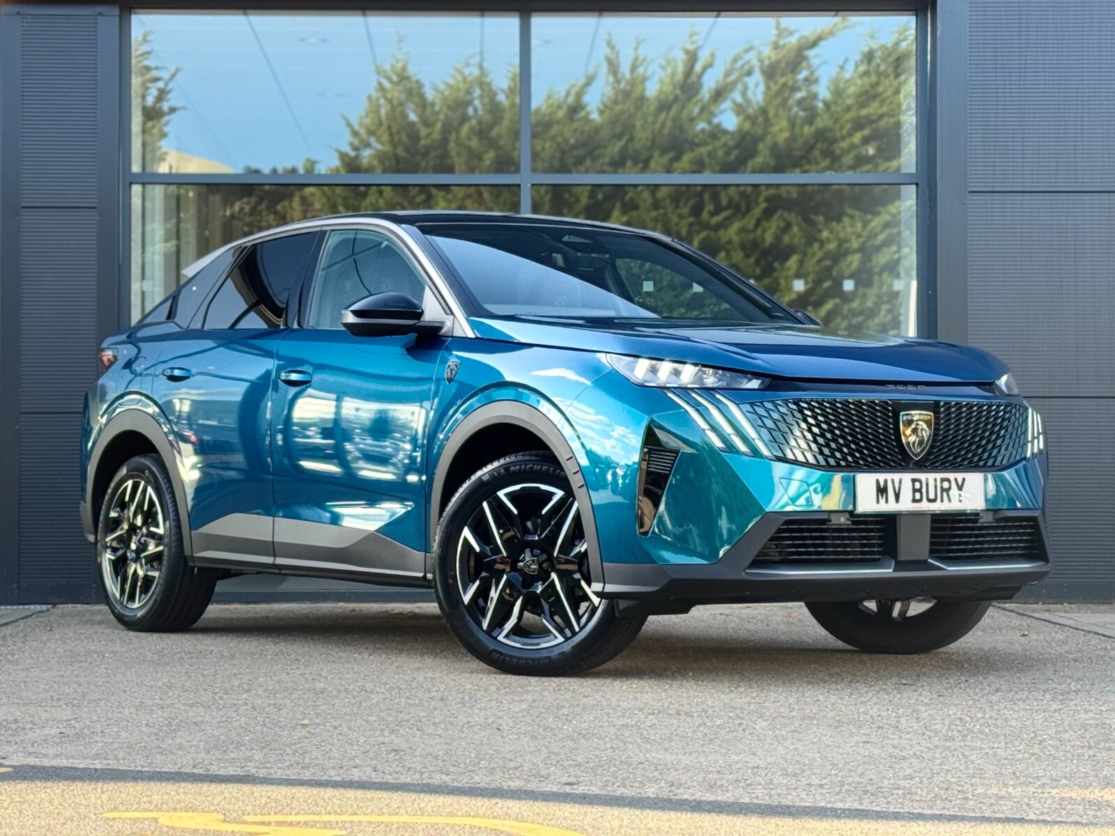 Main listing image - Peugeot 3008