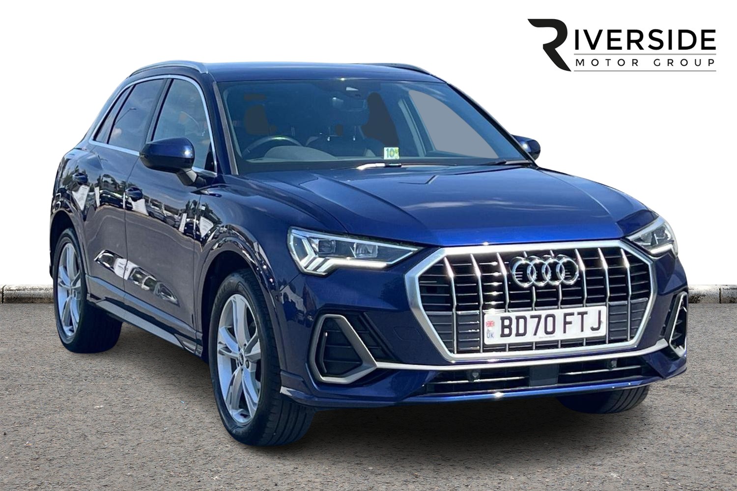Main listing image - Audi Q3