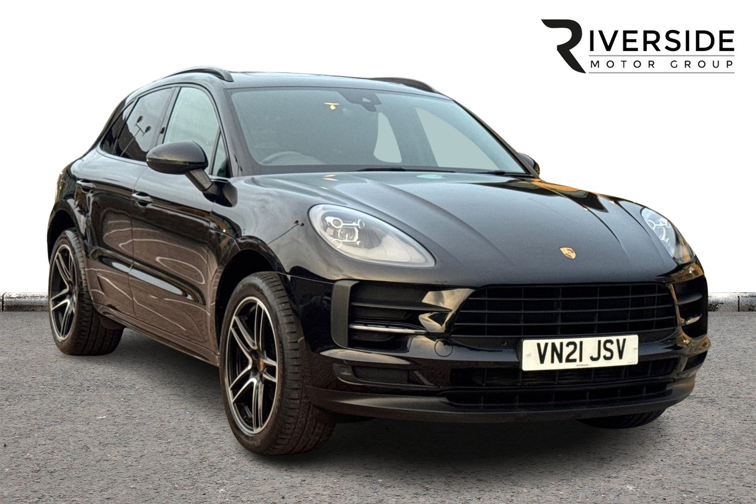 Main listing image - Porsche Macan