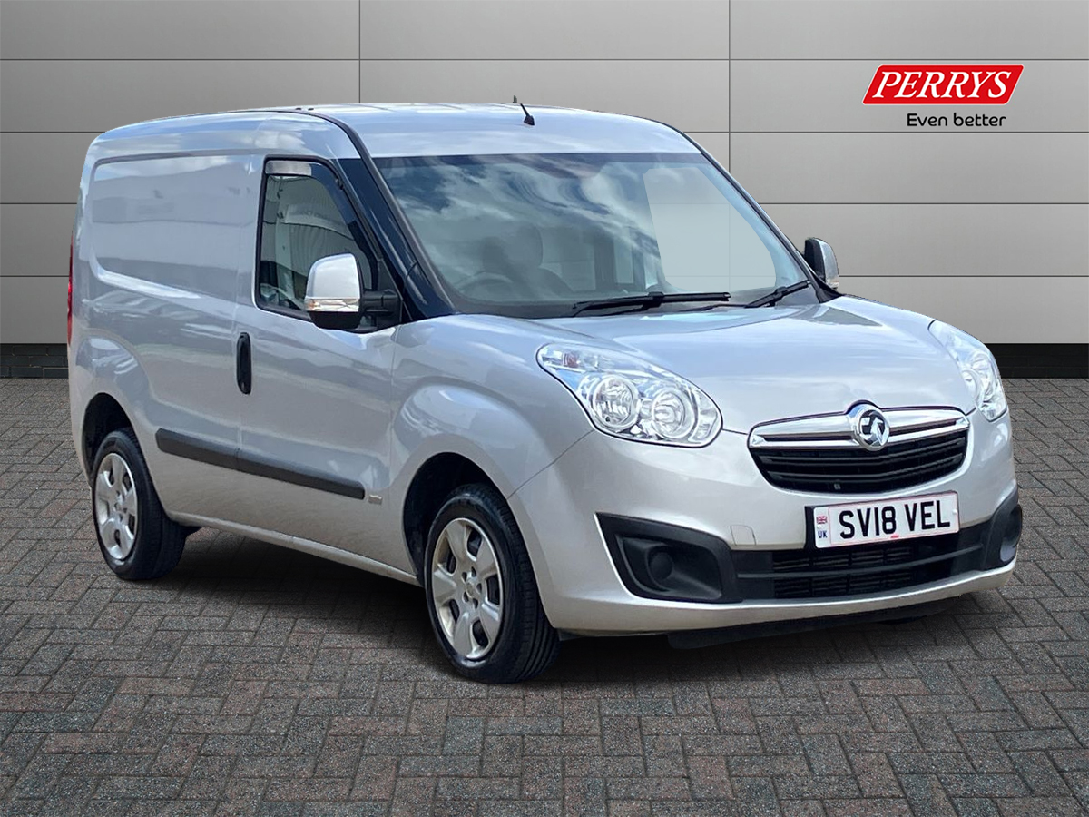 Main listing image - Vauxhall Combo