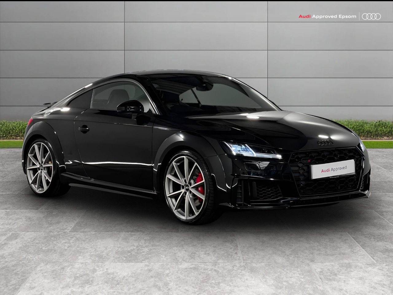Main listing image - Audi TT S