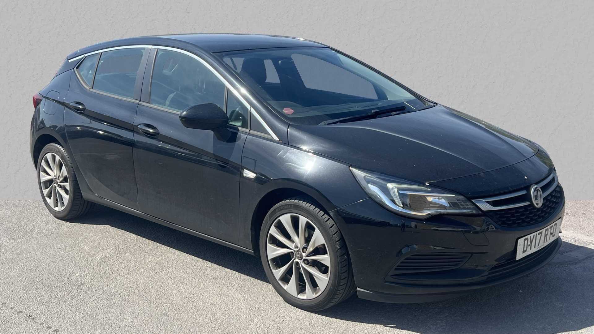 Main listing image - Vauxhall Astra