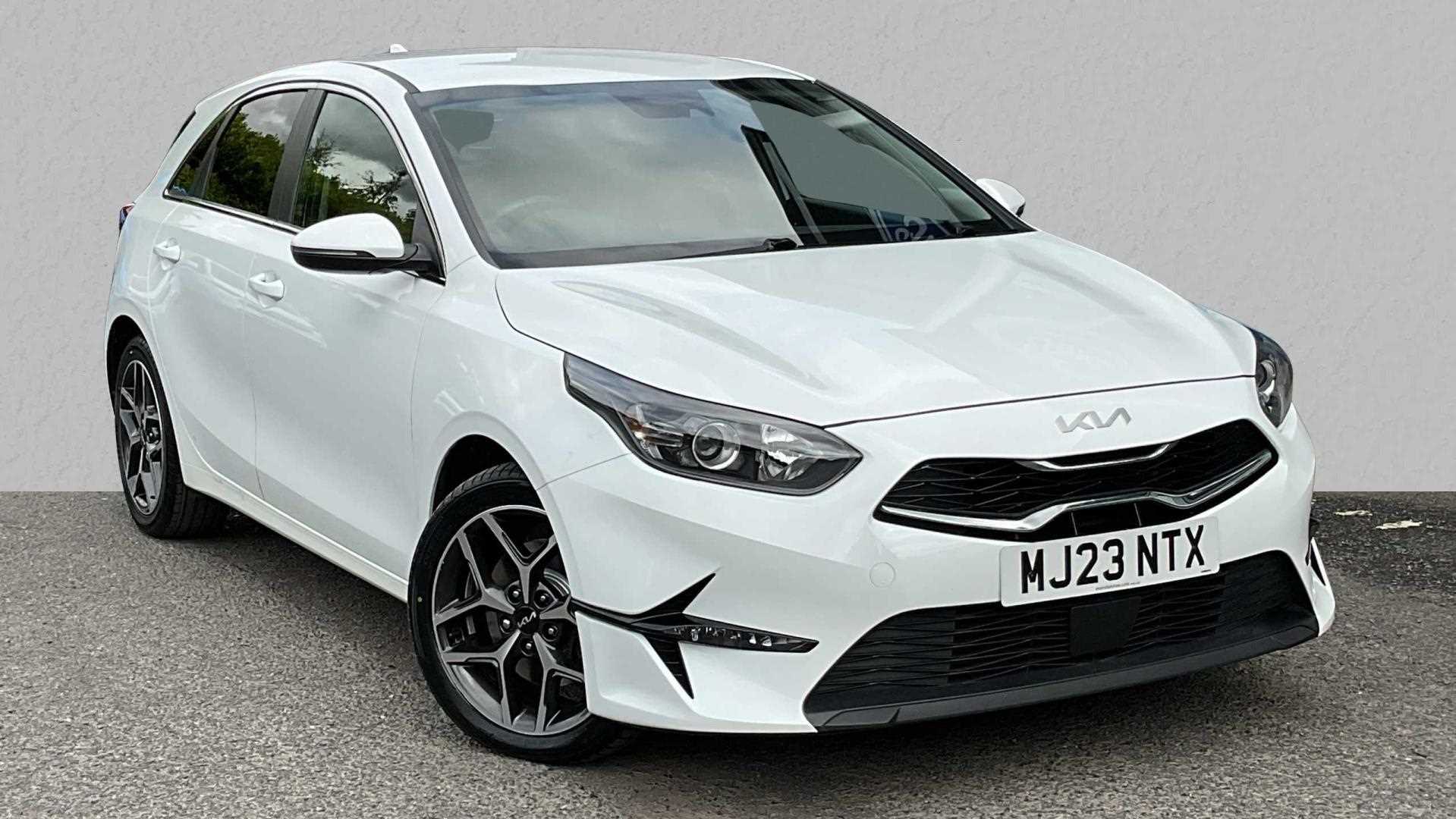 Main listing image - Kia Ceed