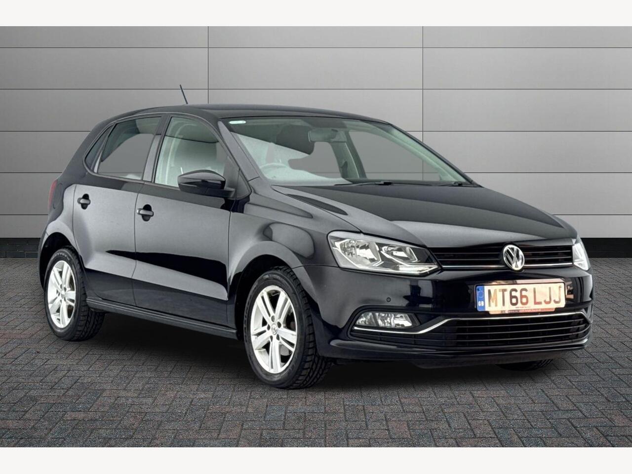 Main listing image - Volkswagen Polo