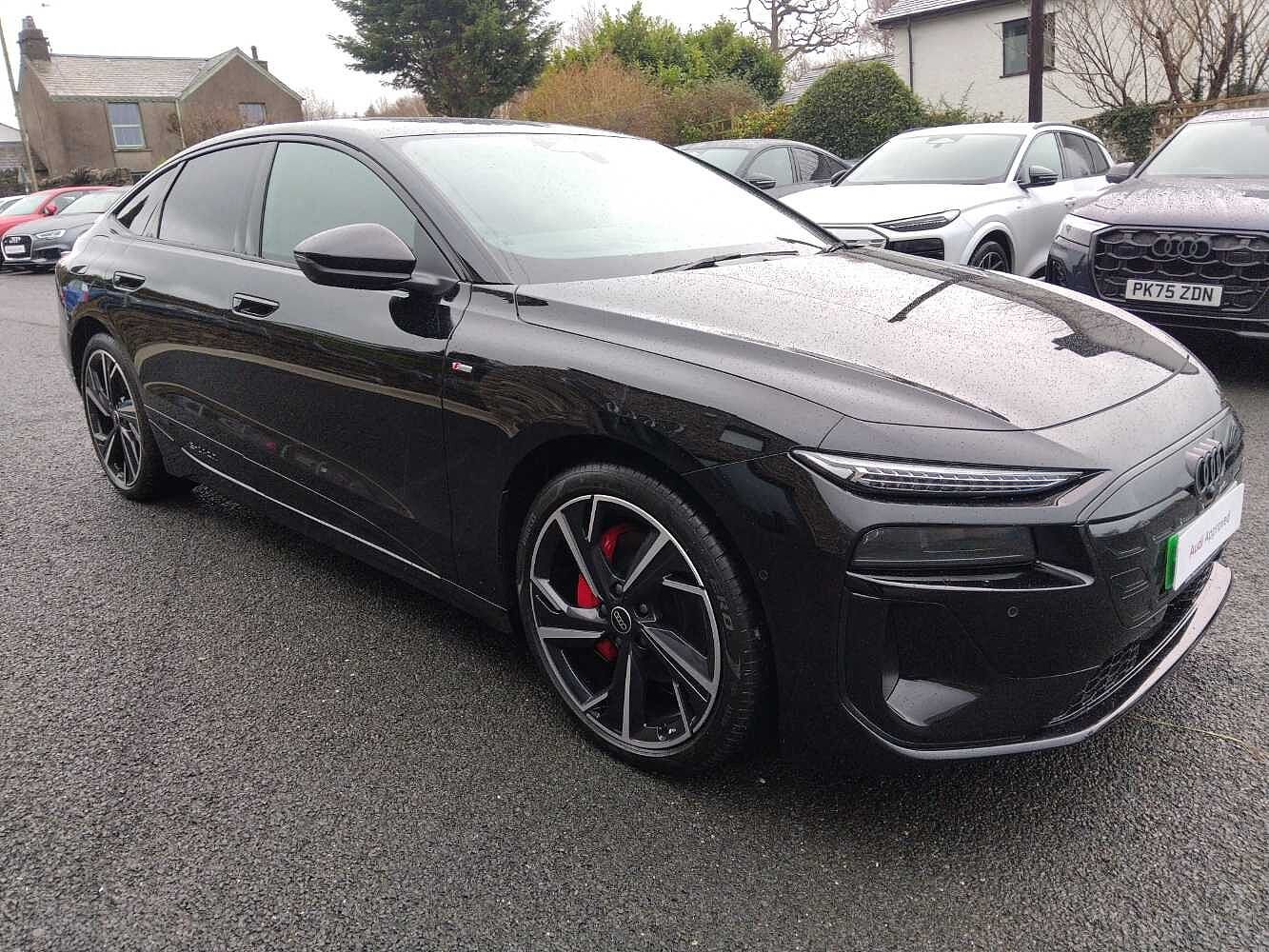 Main listing image - Audi A6