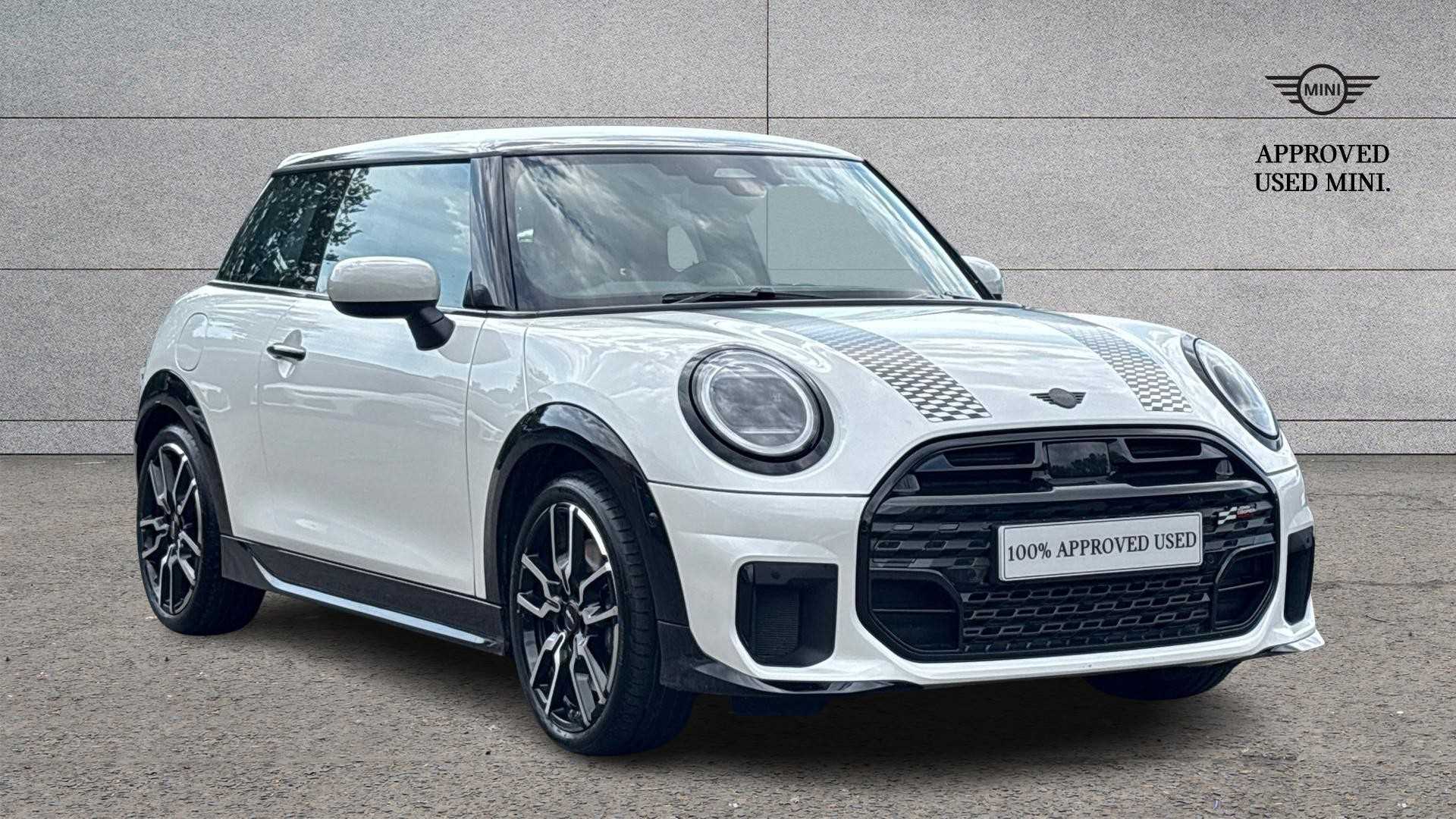 Main listing image - MINI Hatchback