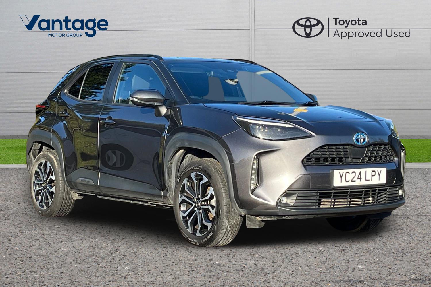 Main listing image - Toyota Yaris Cross