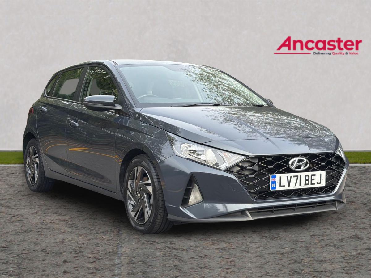 Main listing image - Hyundai i20