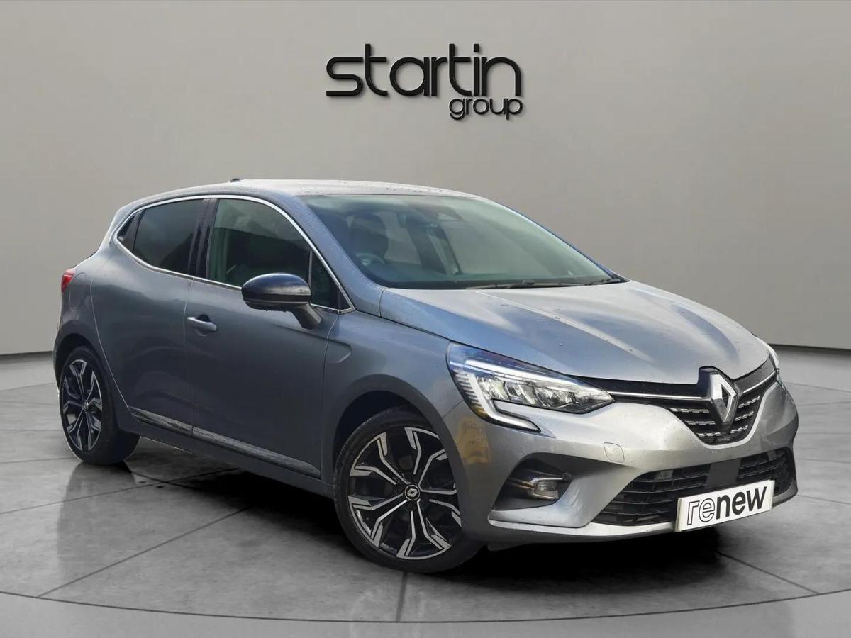 Main listing image - Renault Clio