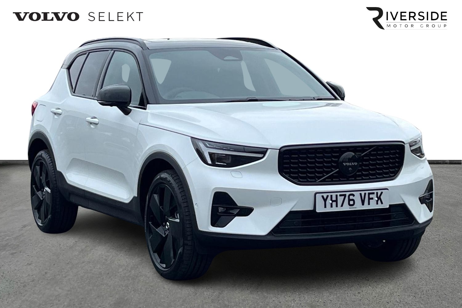 Main listing image - Volvo XC40