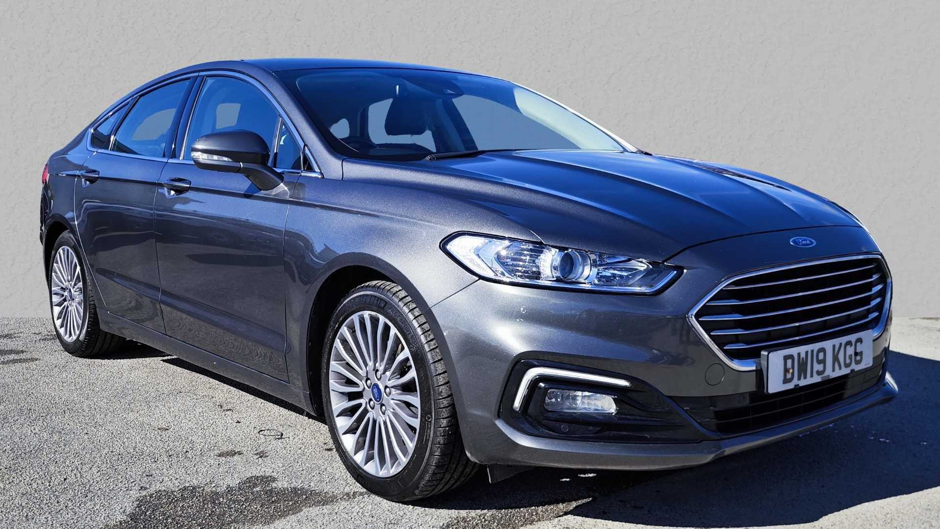 Main listing image - Ford Mondeo