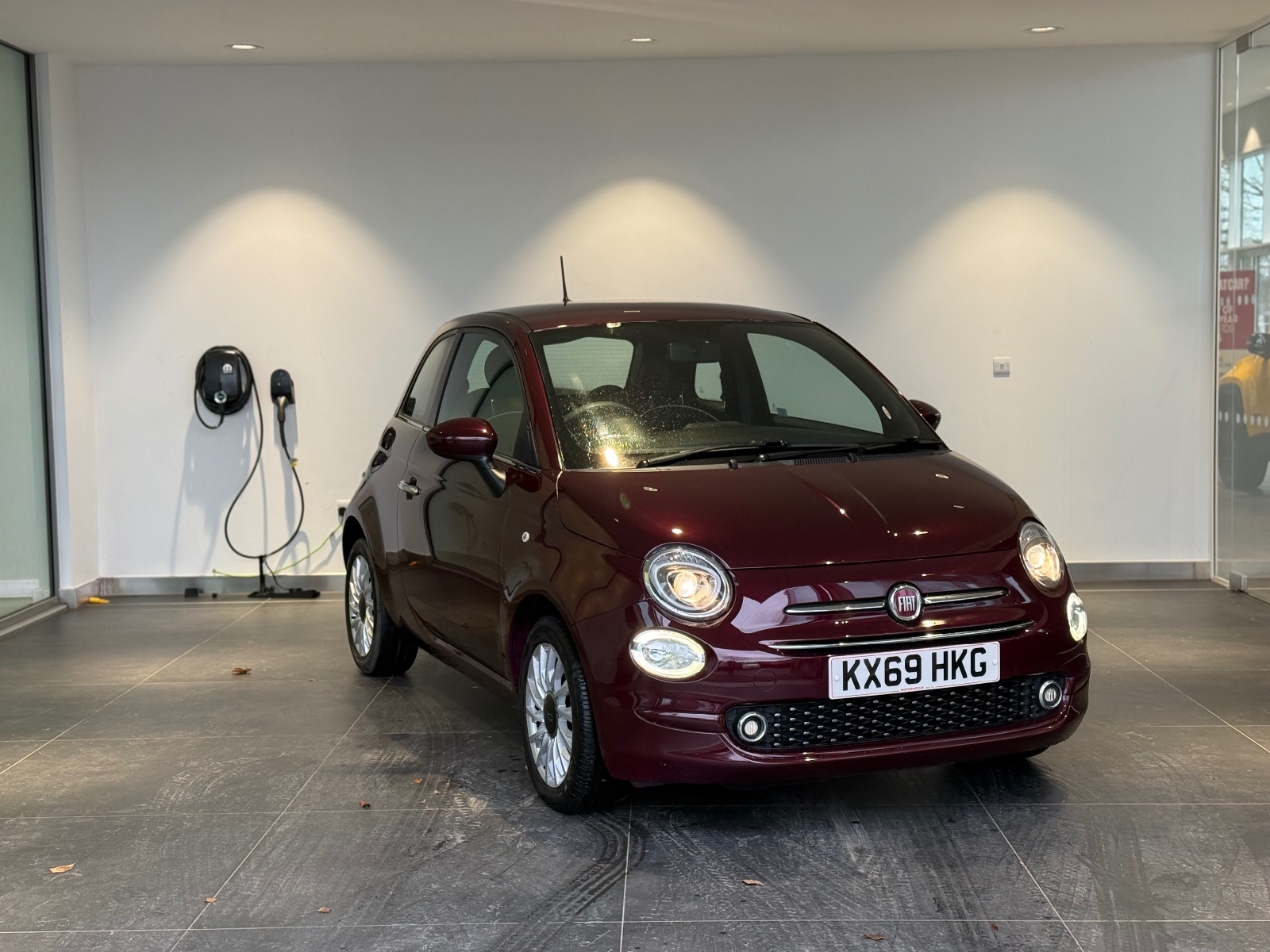Main listing image - Fiat 500