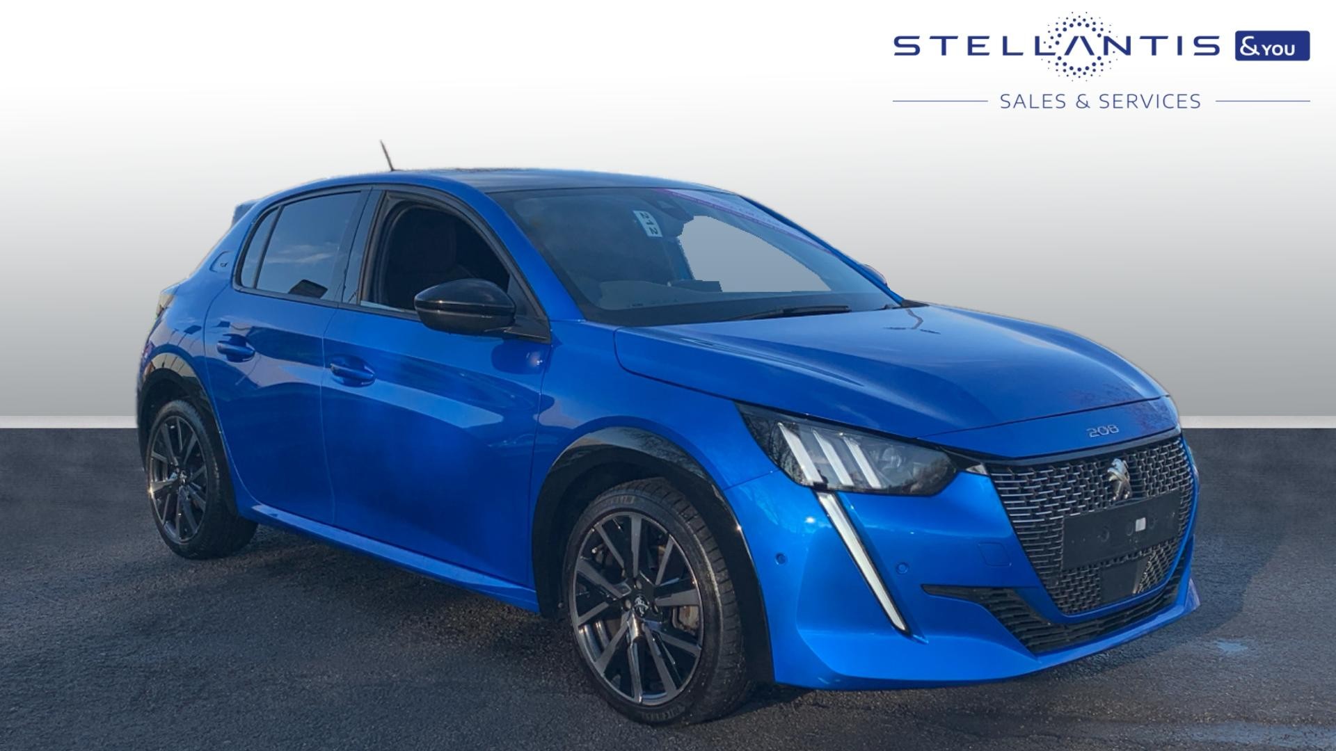 Main listing image - Peugeot 208