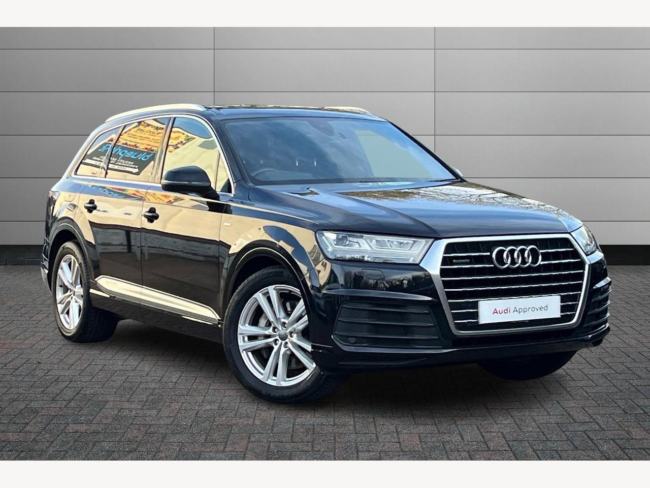 Main listing image - Audi Q7