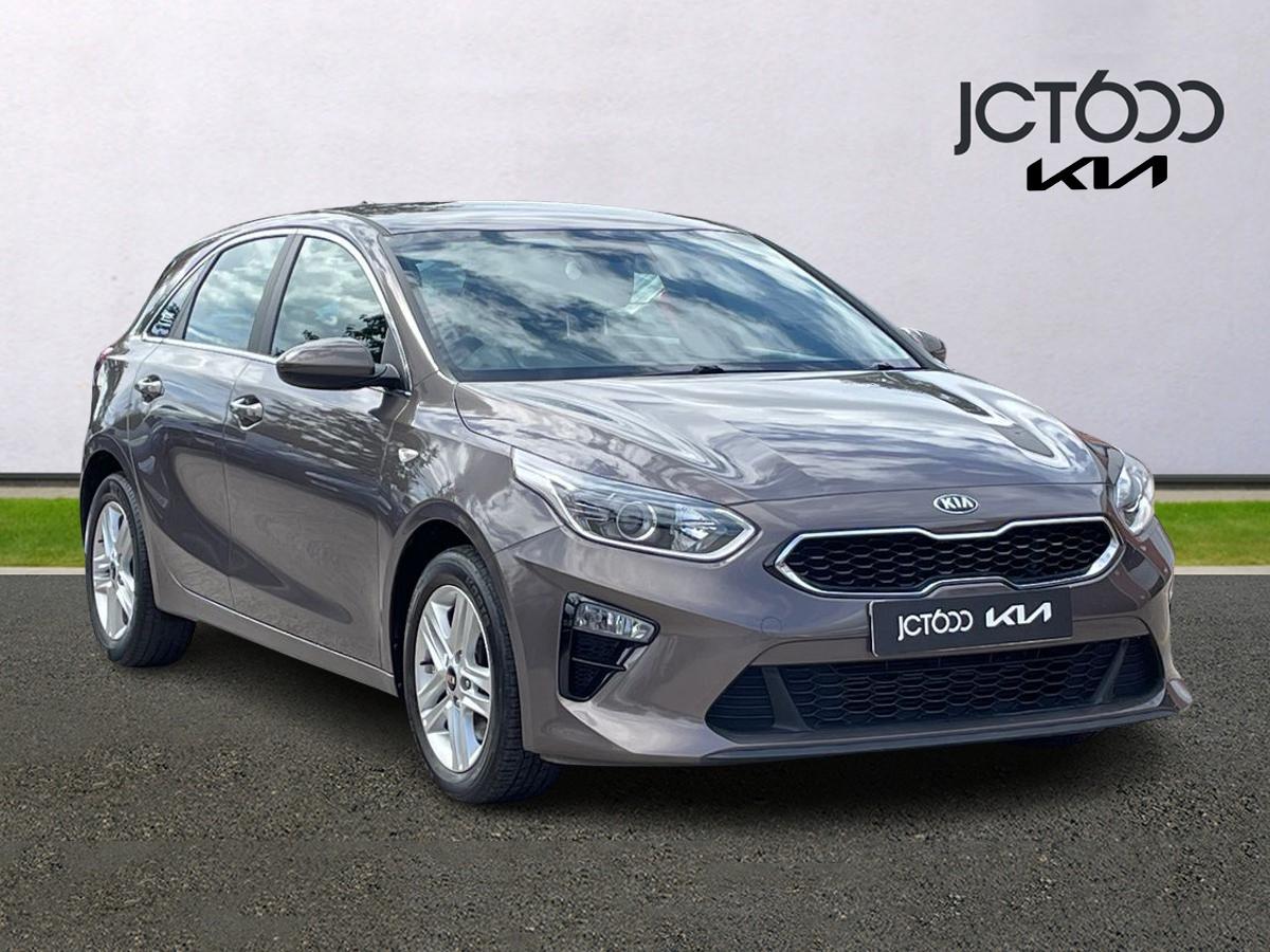 Main listing image - Kia Ceed
