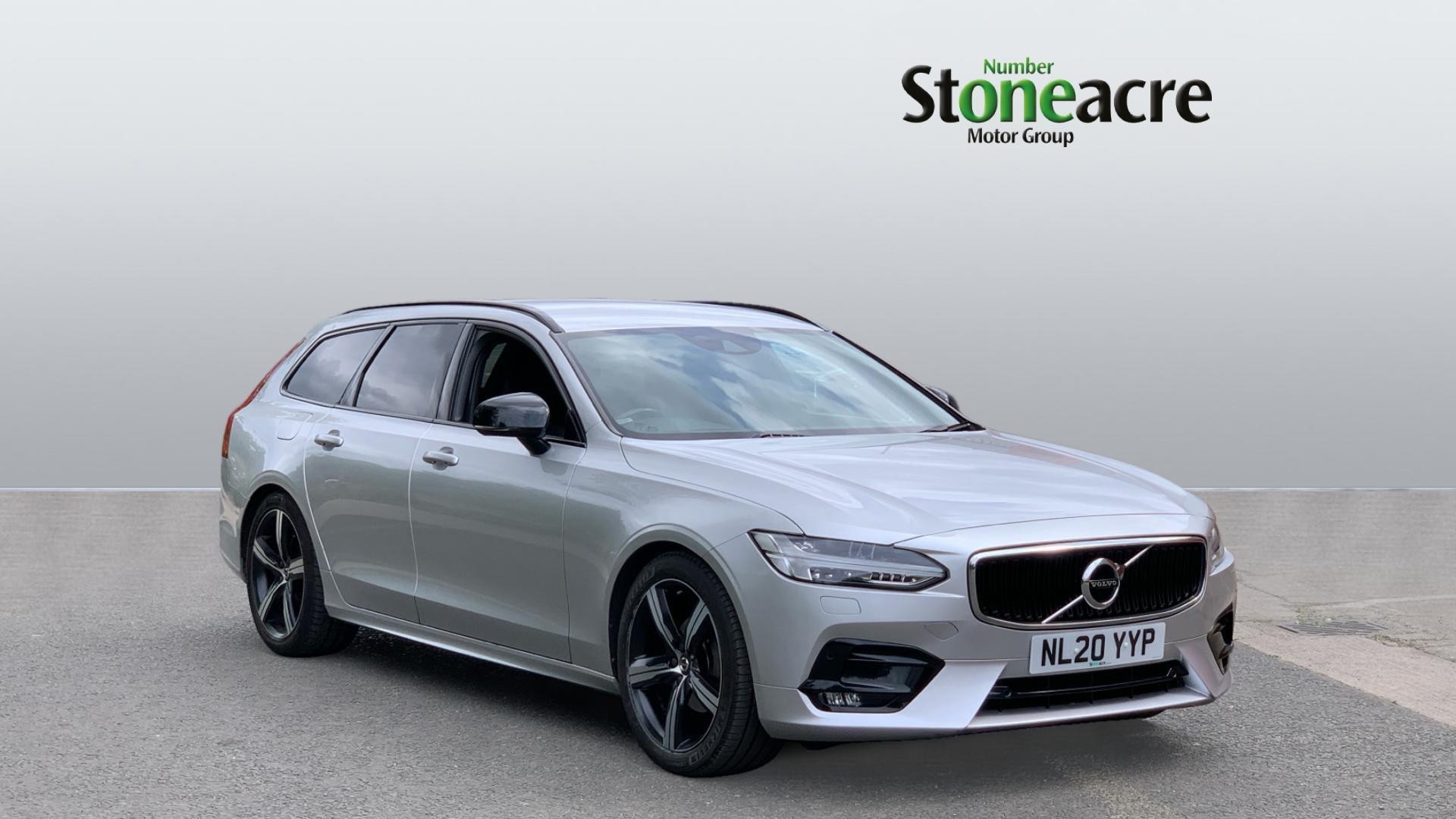 Main listing image - Volvo V90