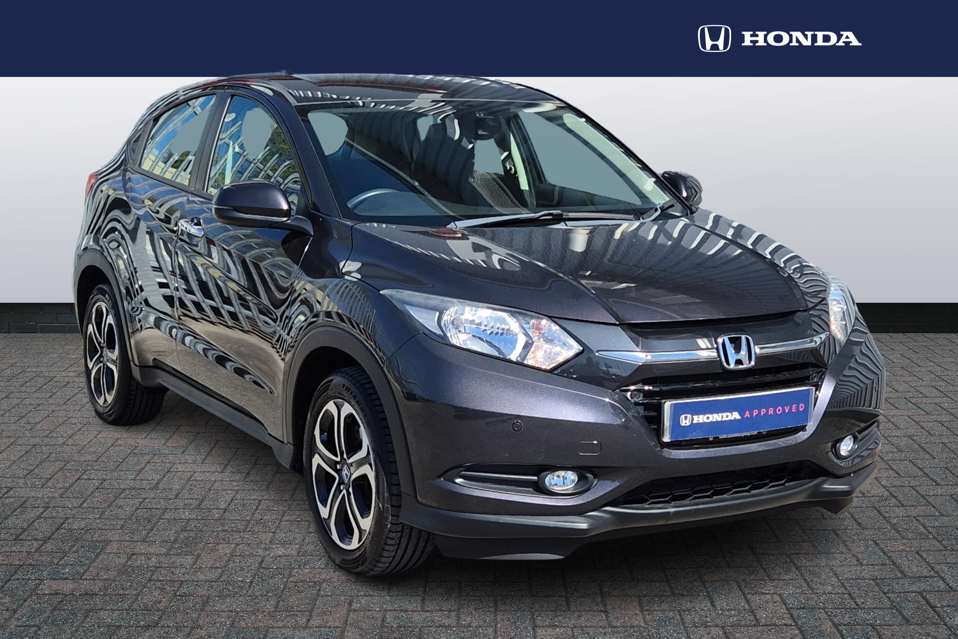 Main listing image - Honda HR-V