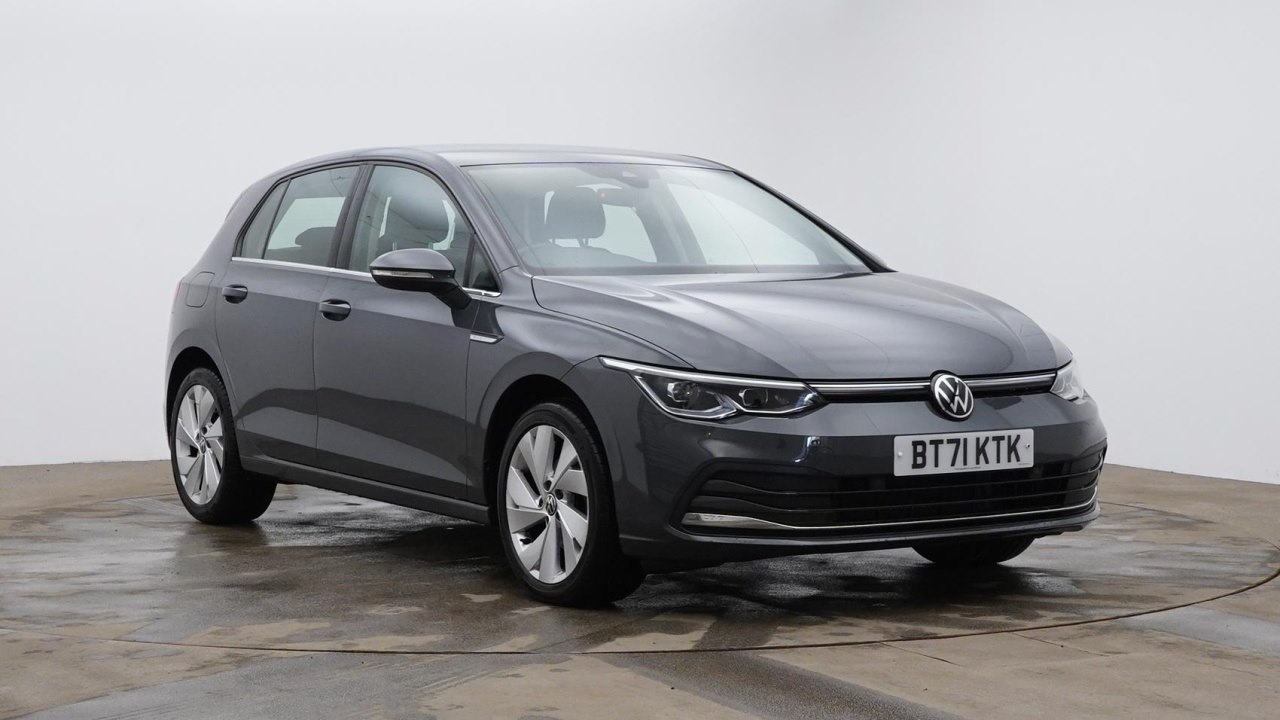 Main listing image - Volkswagen Golf