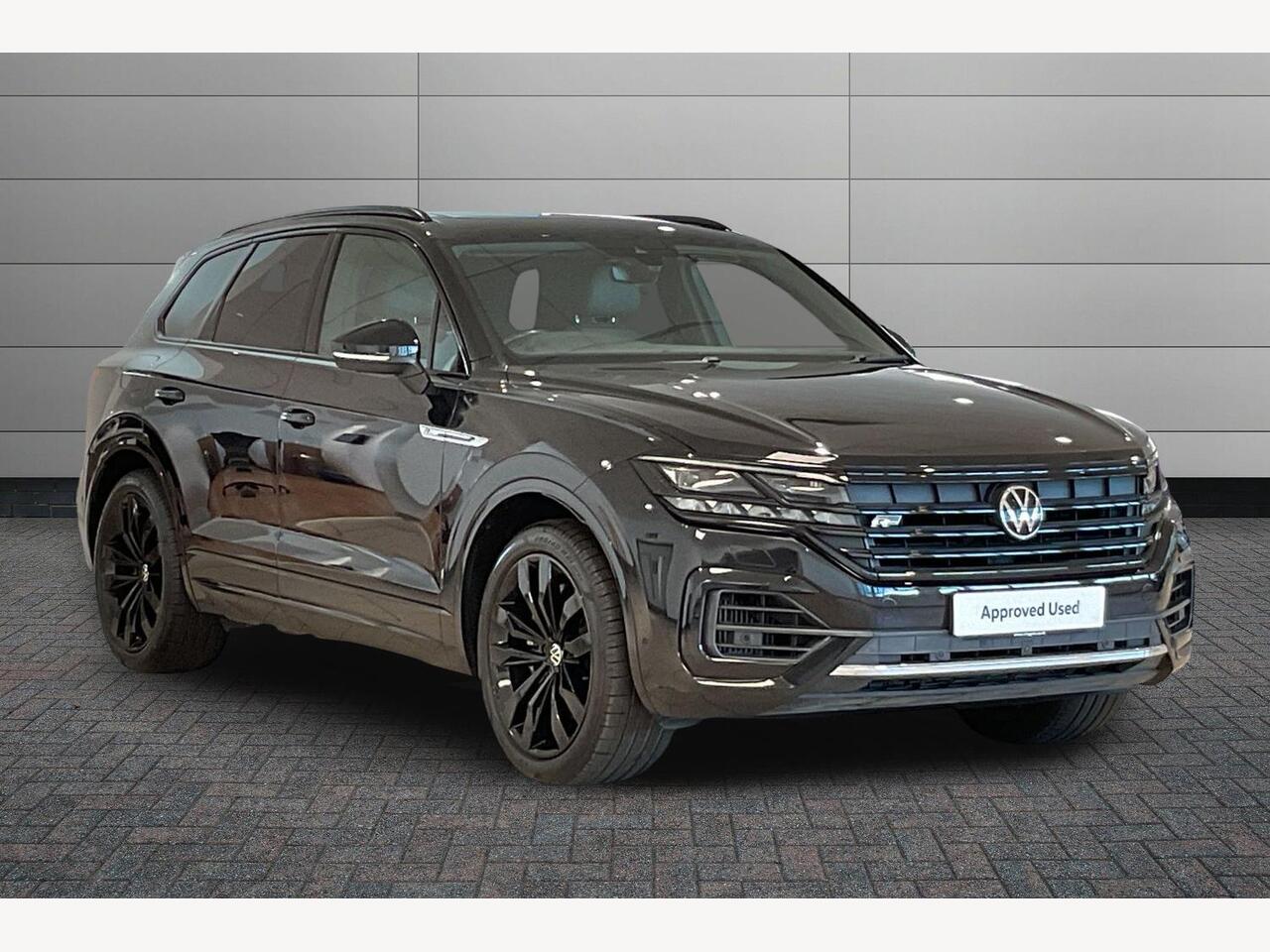 Main listing image - Volkswagen Touareg