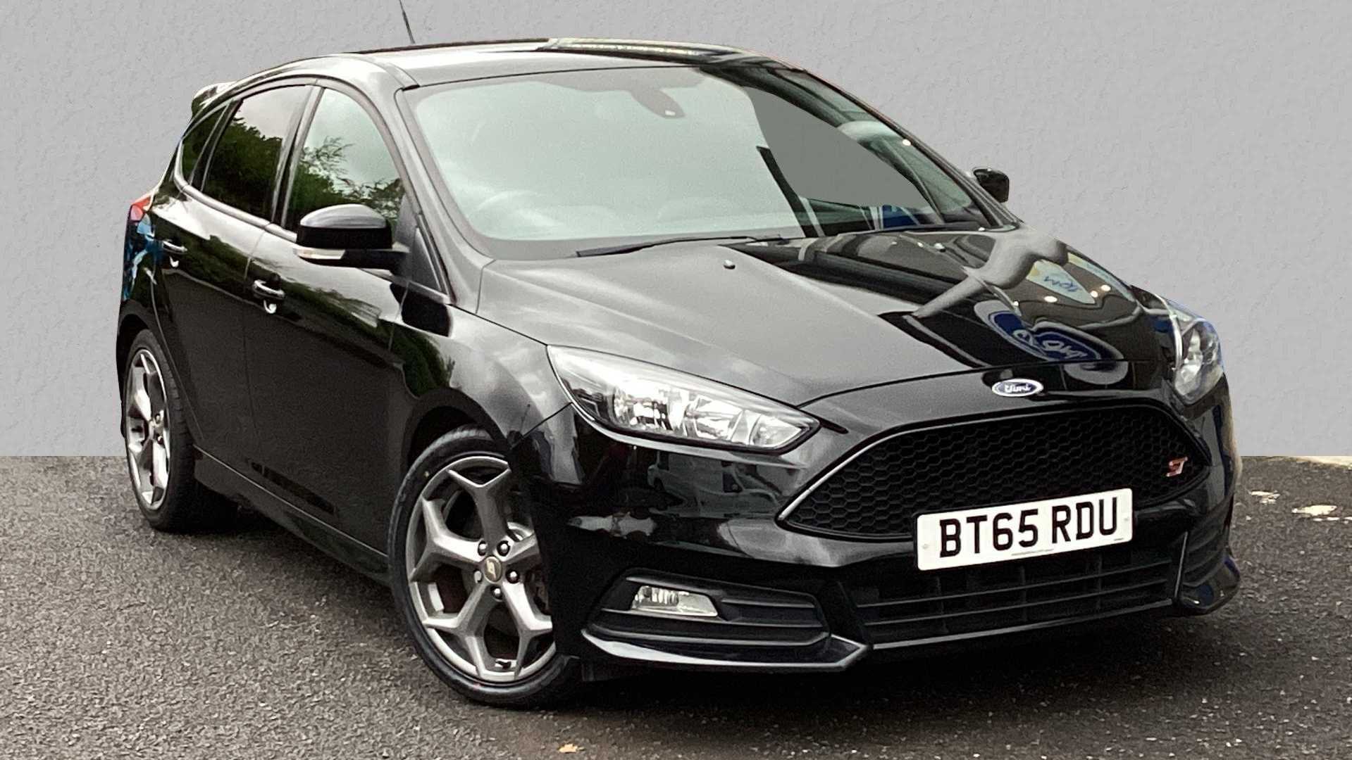 Main listing image - Ford Focus ST