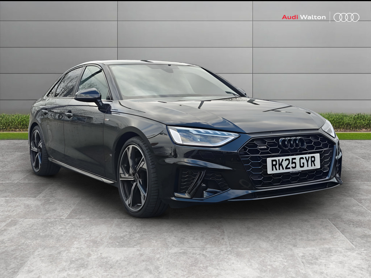 Main listing image - Audi A4