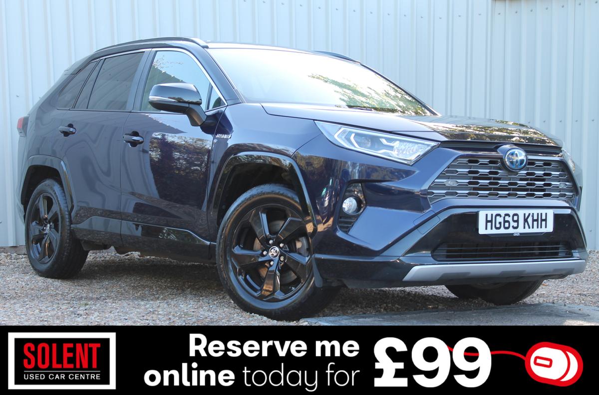 Main listing image - Toyota RAV4