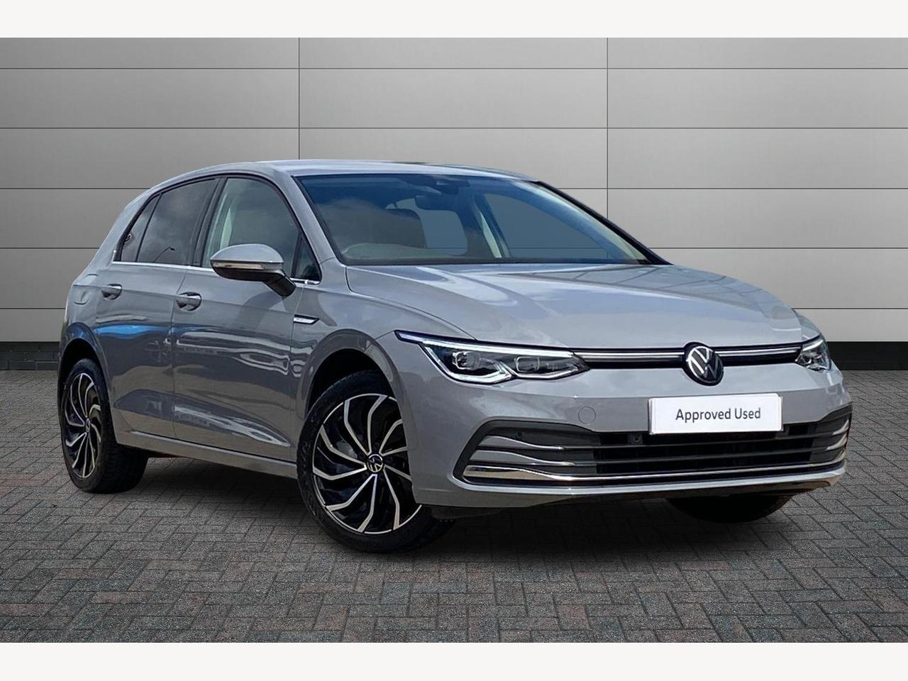 Main listing image - Volkswagen Golf