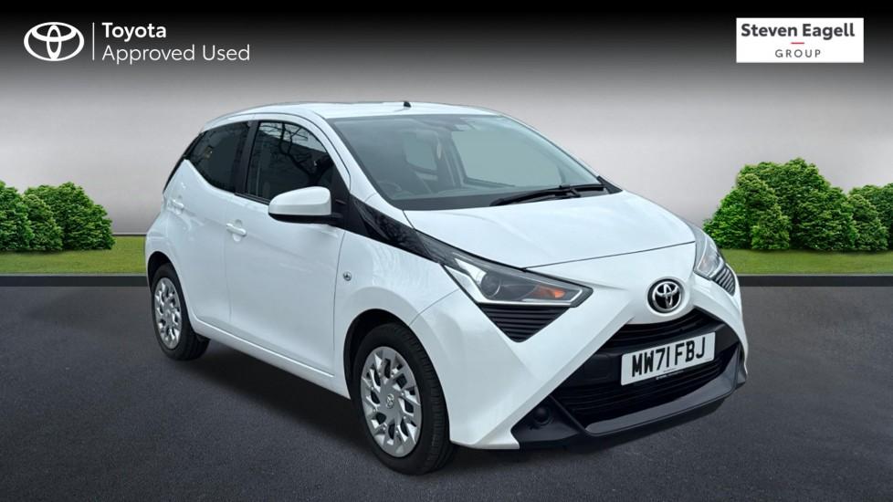 Main listing image - Toyota Aygo