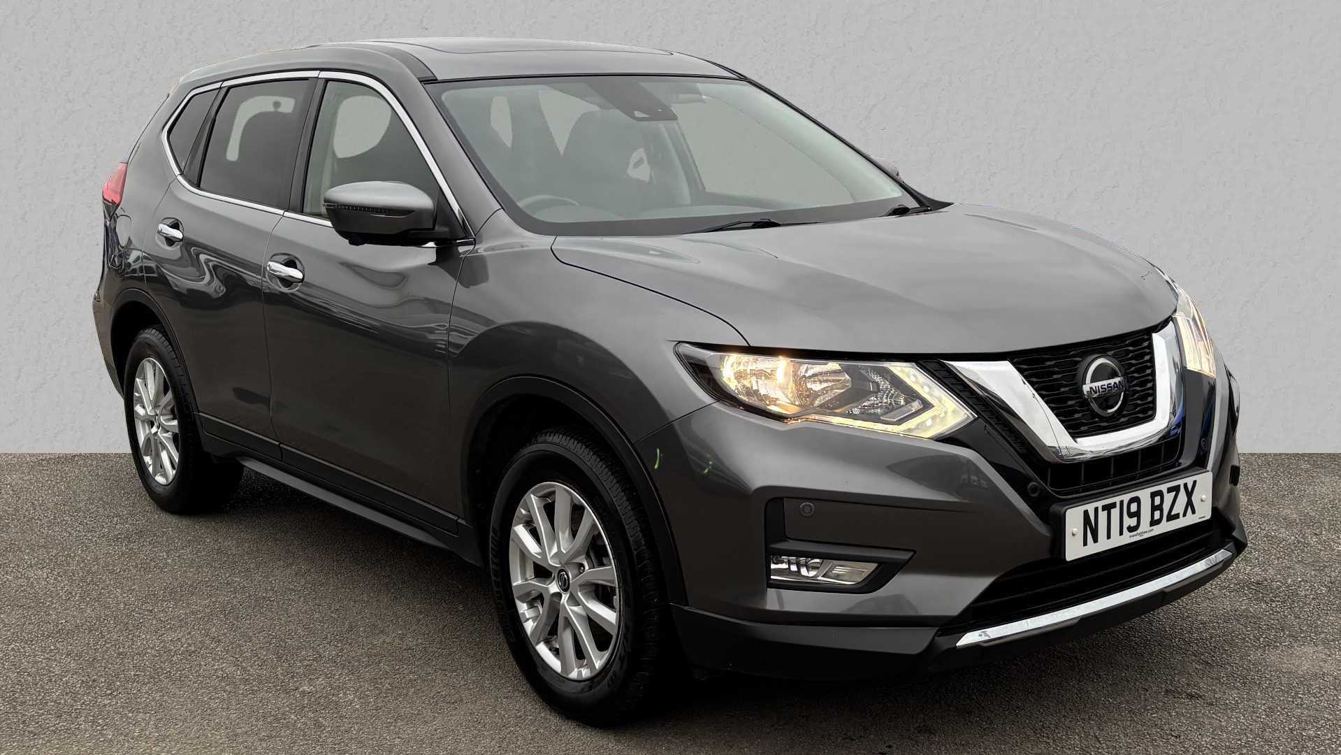 Main listing image - Nissan X-Trail