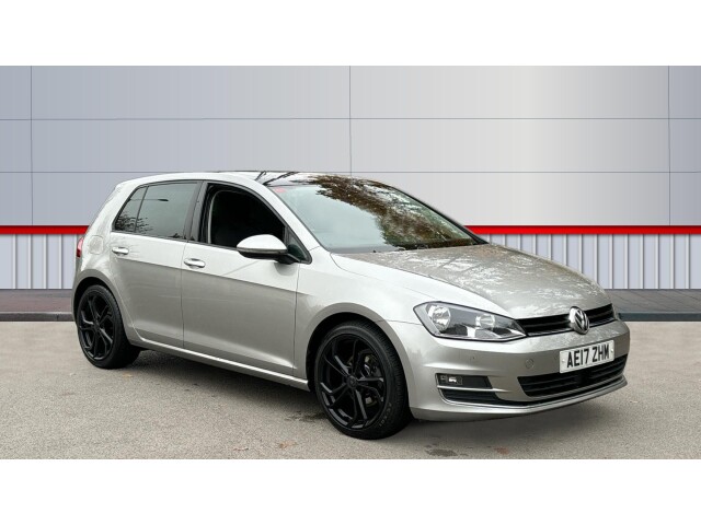 Main listing image - Volkswagen Golf