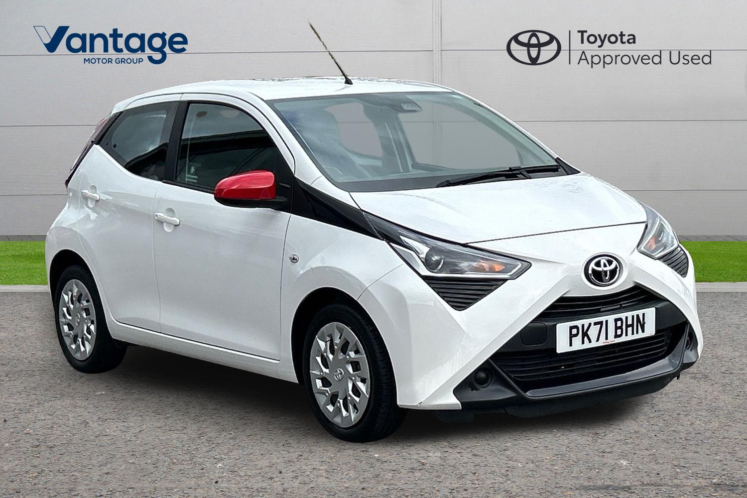 Main listing image - Toyota Aygo