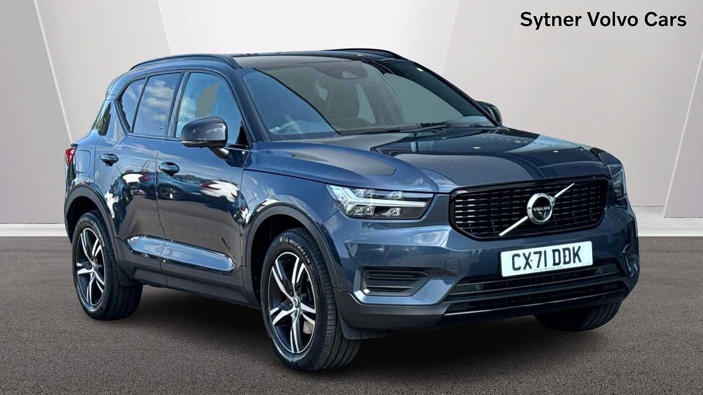 Main listing image - Volvo XC40