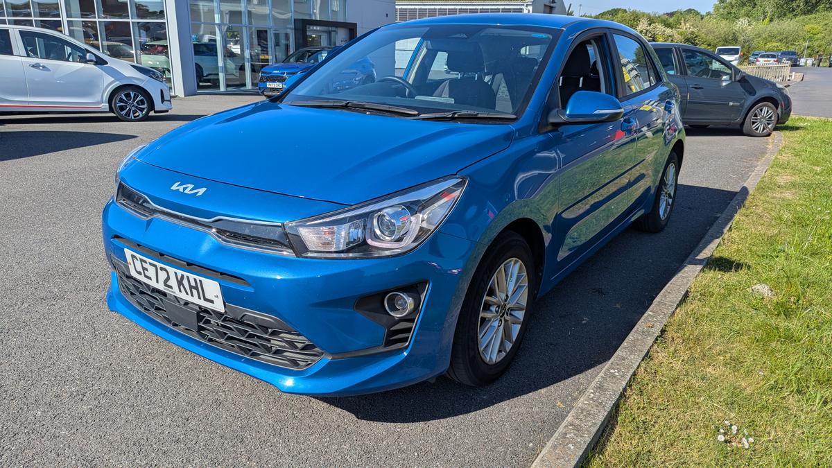 Main listing image - Kia Rio