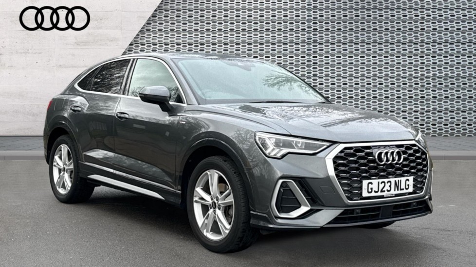 Main listing image - Audi Q3