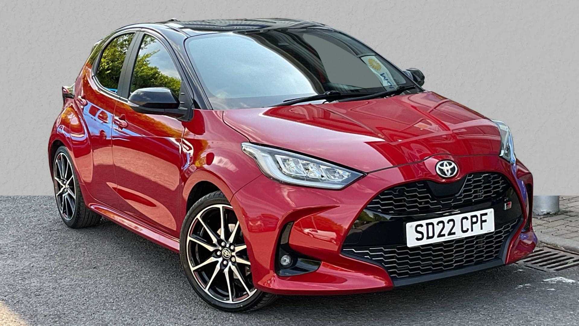 Main listing image - Toyota Yaris