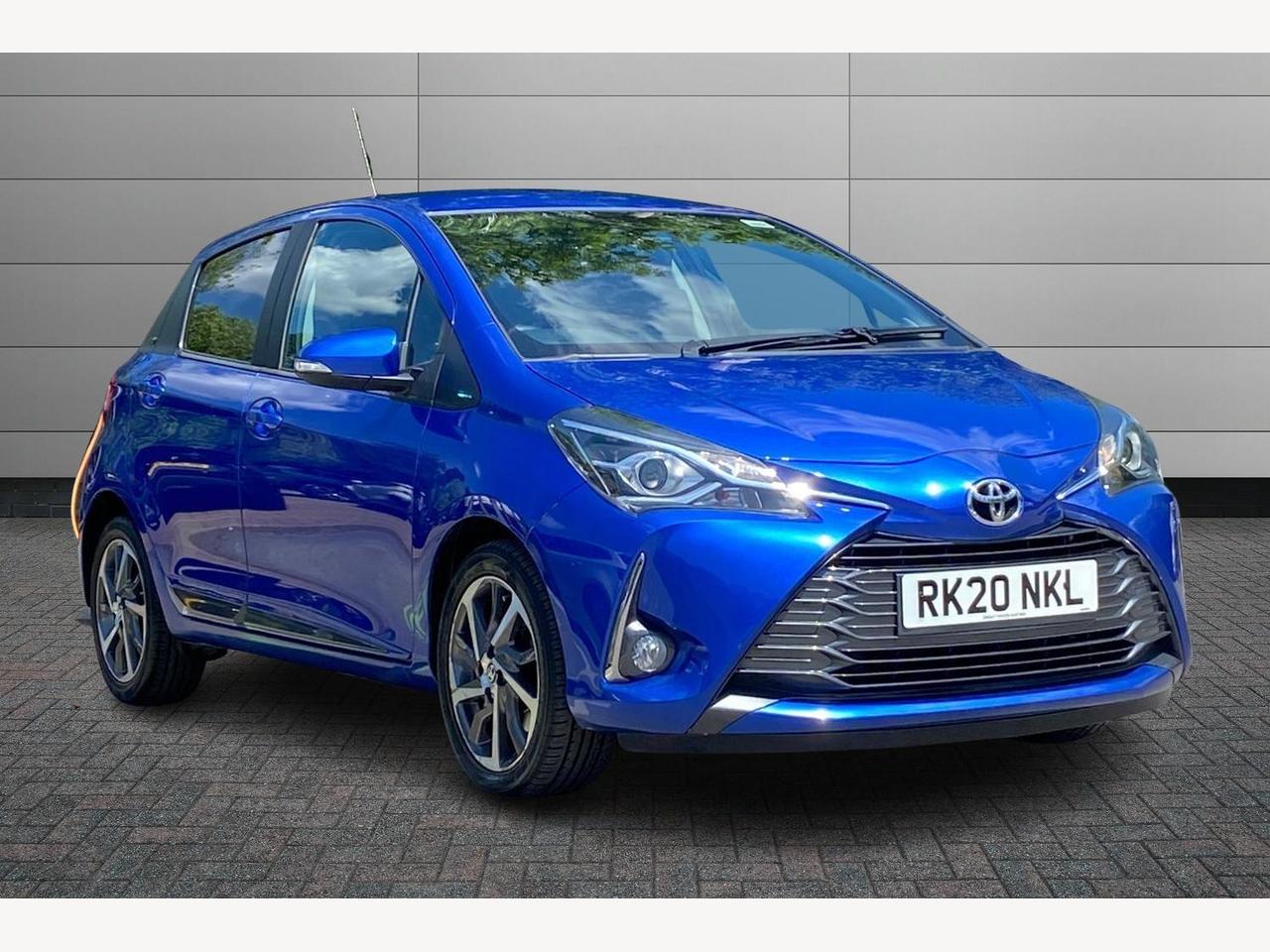 Main listing image - Toyota Yaris