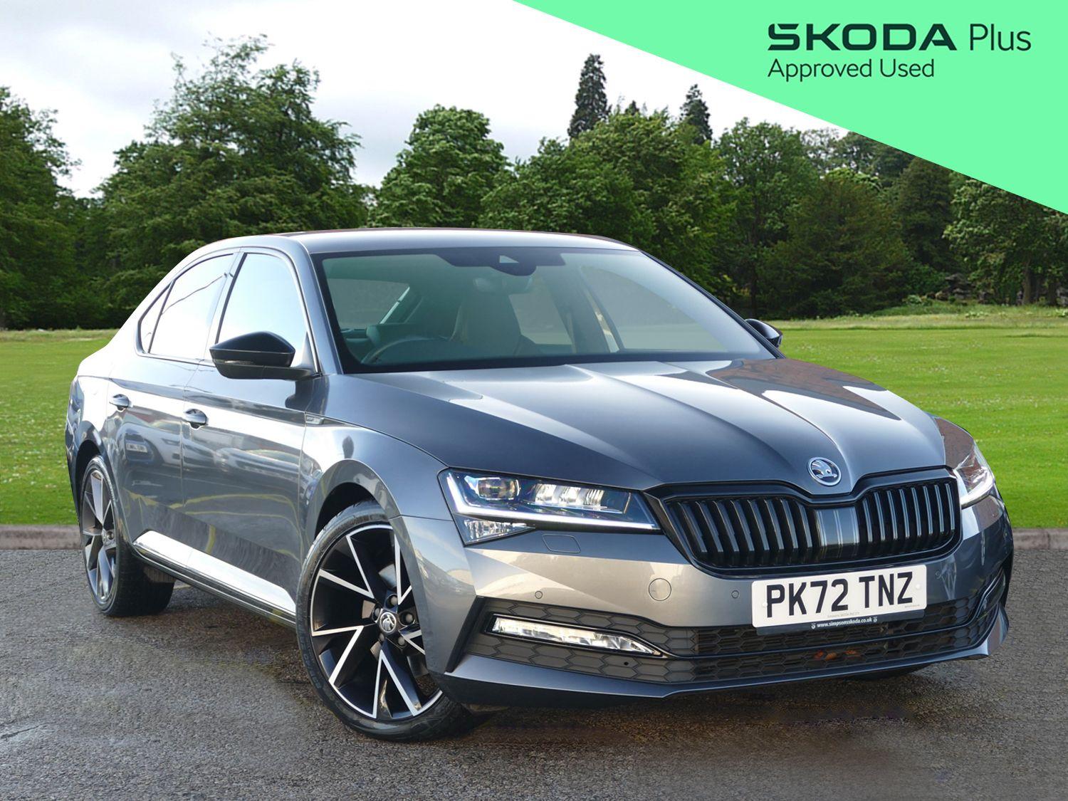 Main listing image - Skoda Superb